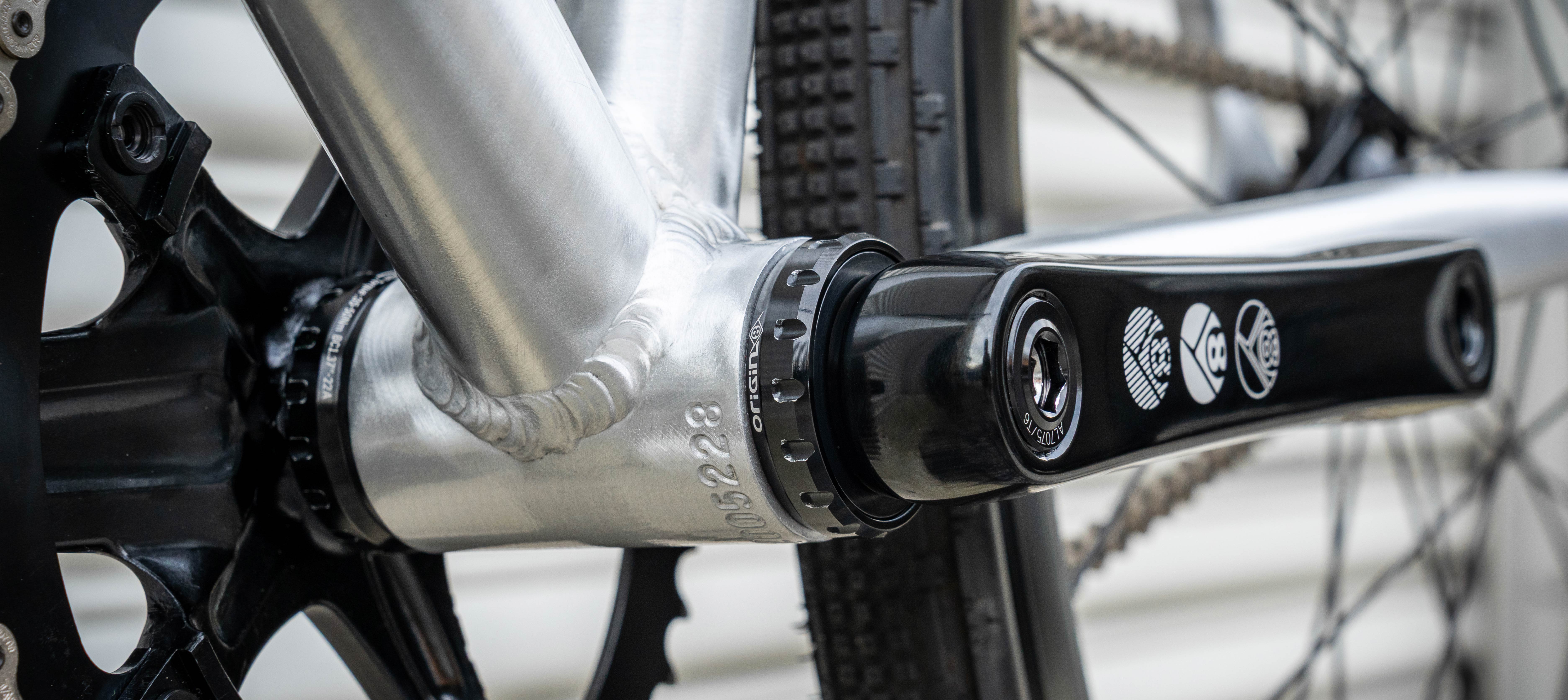 Revolvr HTII Outboard Bottom Bracket